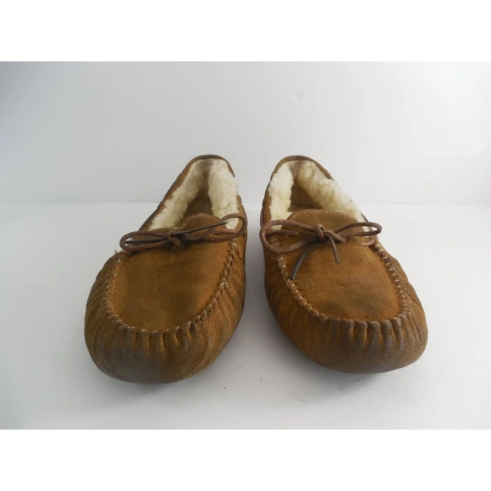 UGG Australia Dakota Moccasin Slippers Size 4 Chestnut‎ Brown Suede Shearling